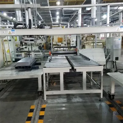 Keturių ritinėlių valcavimo mašina