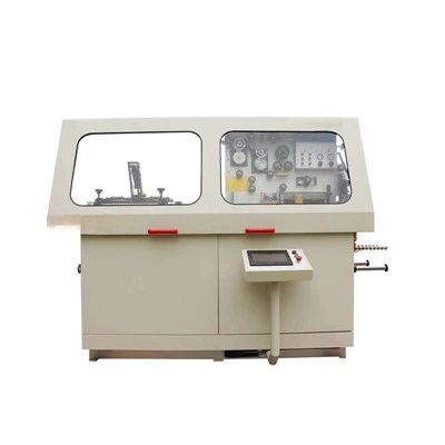 Tiesių siūlių suvirinimo aparatas